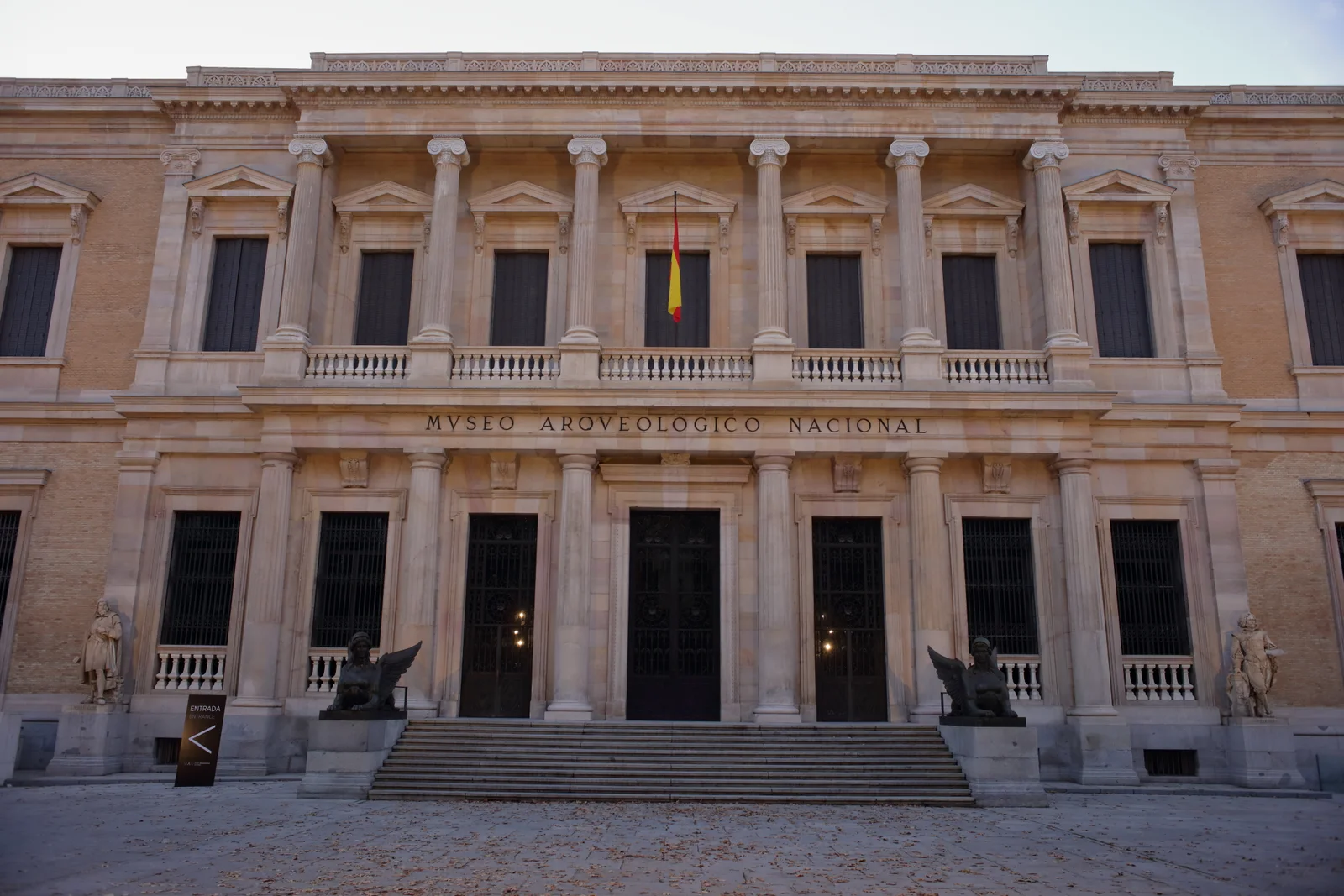 National Archaeological Museum facade, with columns and steps on Calle Serrano